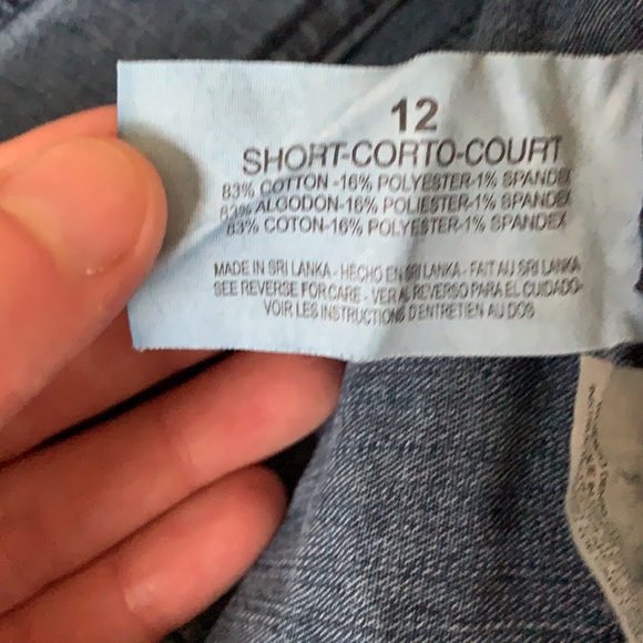 GLORIA VANDERBILT 12 SHORT JEANS - Picture 3 of 5